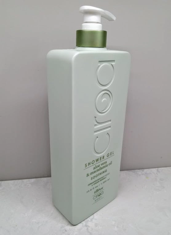 Ciroa, Aloe Vera & Macadamia Oil, Shower Gel, Soothing, Dermatologically Tested, 33.8 fl oz (1000ml)
