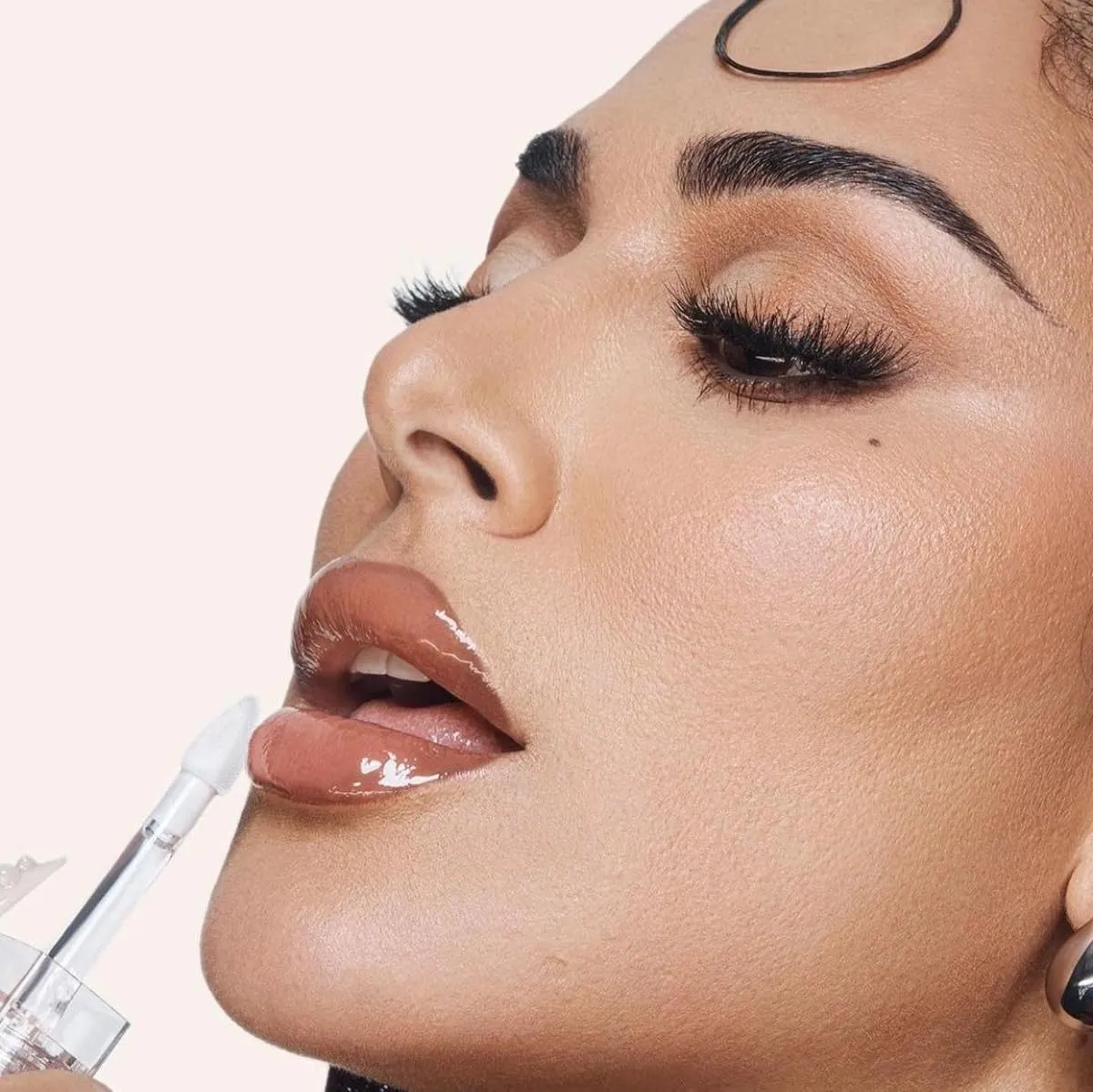 Huda Beauty Faux Filler Extra Shine Lip Gloss - Honey (light peachy nude) .13 oz / 3.9 ml