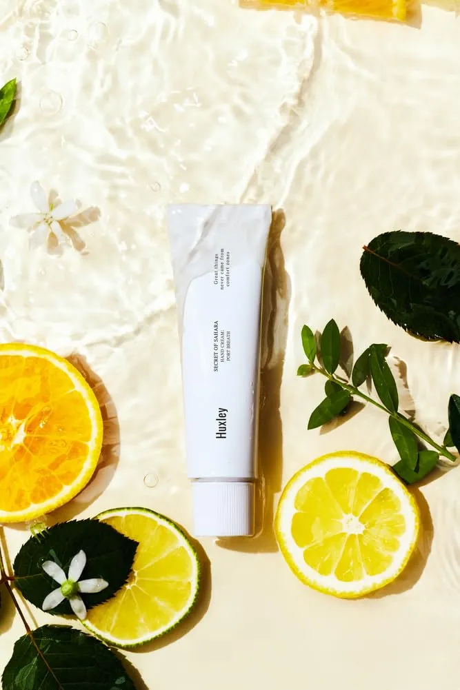 Huxley Secret of Sahara Hand Cream 30ml | Hydrates, Nourishes & Softens Skin | Non-Greasy Moisturizer that Soothes and Softens Hands | Hand Cream for Women & Men (1.01 Fl Oz, Port Breath)
