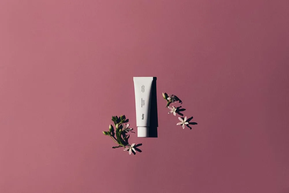 Huxley Secret of Sahara Hand Cream 30ml | Hydrates, Nourishes & Softens Skin | Non-Greasy Moisturizer that Soothes and Softens Hands | Hand Cream for Women & Men (1.01 Fl Oz, Sunset Fog)