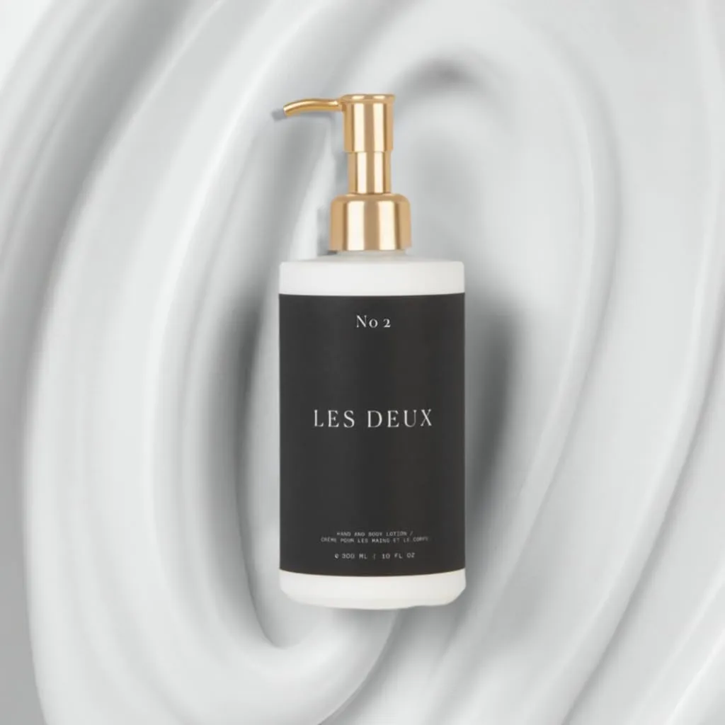 Les Deux Ultra Hydrating Body Lotion for Dry Skin - Moisturizing SKIN MOISTURIZER with Shea Butter, Jojoba Oil, Aloe - All Day Hydration (10 Fl OZ, No 1 - Incense, Cedar, Rosewood)