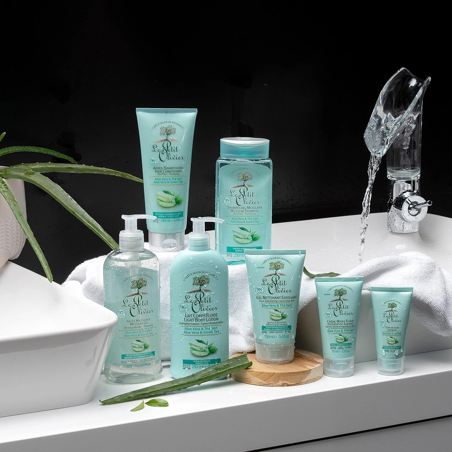 Light Body Lotion - Aloe Vera And Green Tea - Express Moisturizing - No Greasy Or Sticky Feeling - Skin Is Soft And Silky - For Normal Skin - 8.4 oz