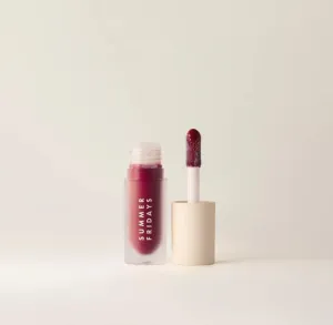 Summer Fridays Dream Lip Oil in Midnight Berry